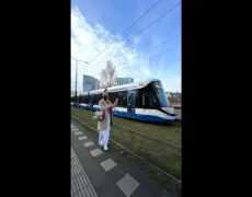 Descubre el turismo sostenible en Holanda con su eficiente y conectado transporte público