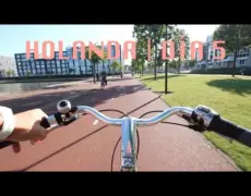 Descubre Ámsterdam en bici: la mejor forma de disfrutar del turismo y el viaje