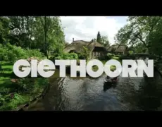 Descubre Giethoorn: El Encantador Pueblo de los Canales, Ideal para un Viaje de Turismo
