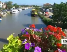 Descubre los mejores canales en un viaje de crucero: Turismo acuático al estilo vacacional