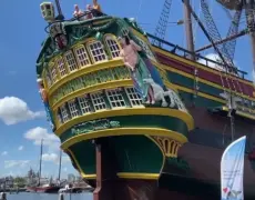 Descubre la historia marítima de Ámsterdam: turismo en el Museo Marítimo Nacional