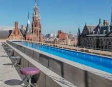 Descubre lo mejor de Amsterdam en W Amsterdam: Un destino imprescindible para tu próximo viaje de turismo